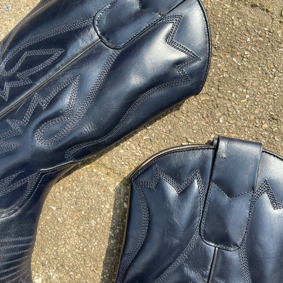 Dark cowboy boots - Picture 2 of 4